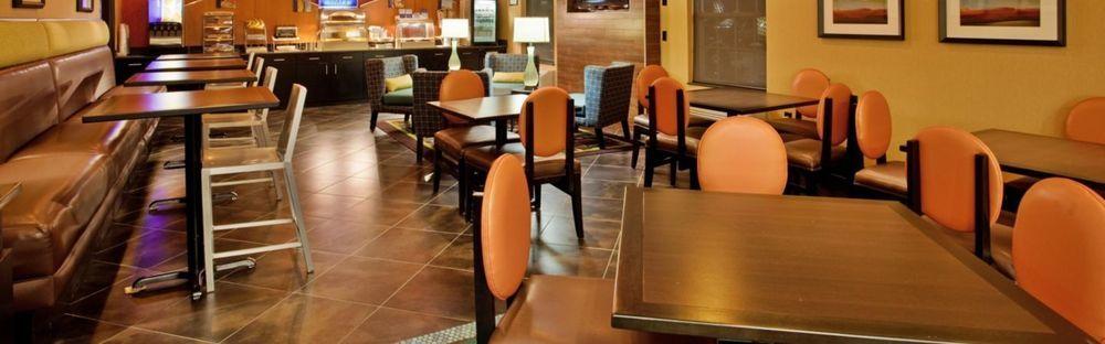 Holiday Inn Express Hotel & Suites North Kansas City By Ihg Esterno foto