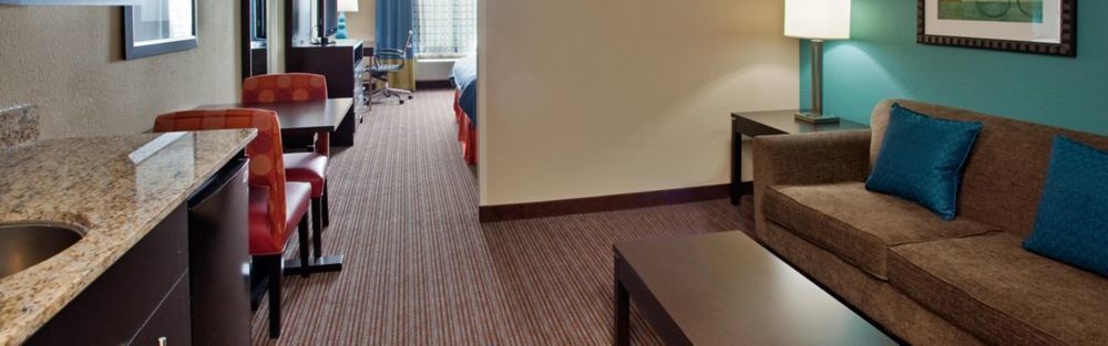 Holiday Inn Express Hotel & Suites North Kansas City By Ihg Esterno foto